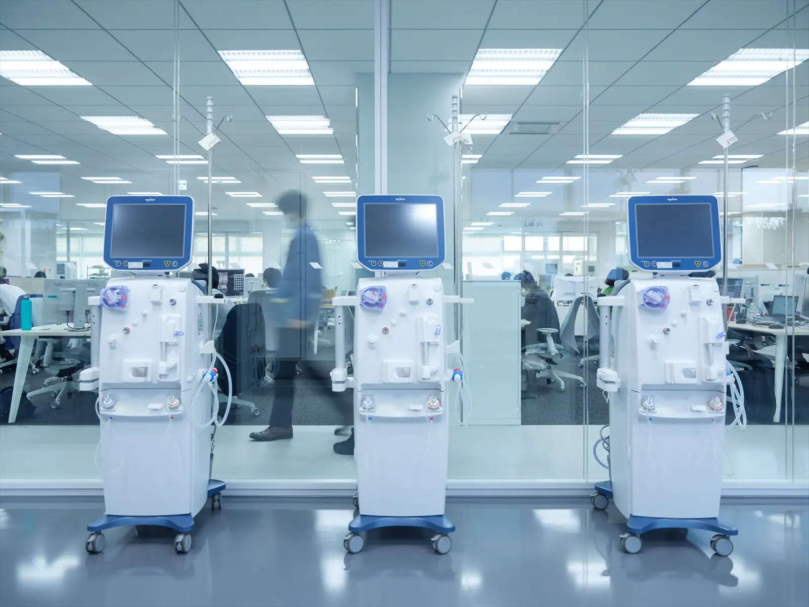 Faster and more assured treatment: Nikkiso's efforts to develop technologies to improve work efficiency and safety of medical devices